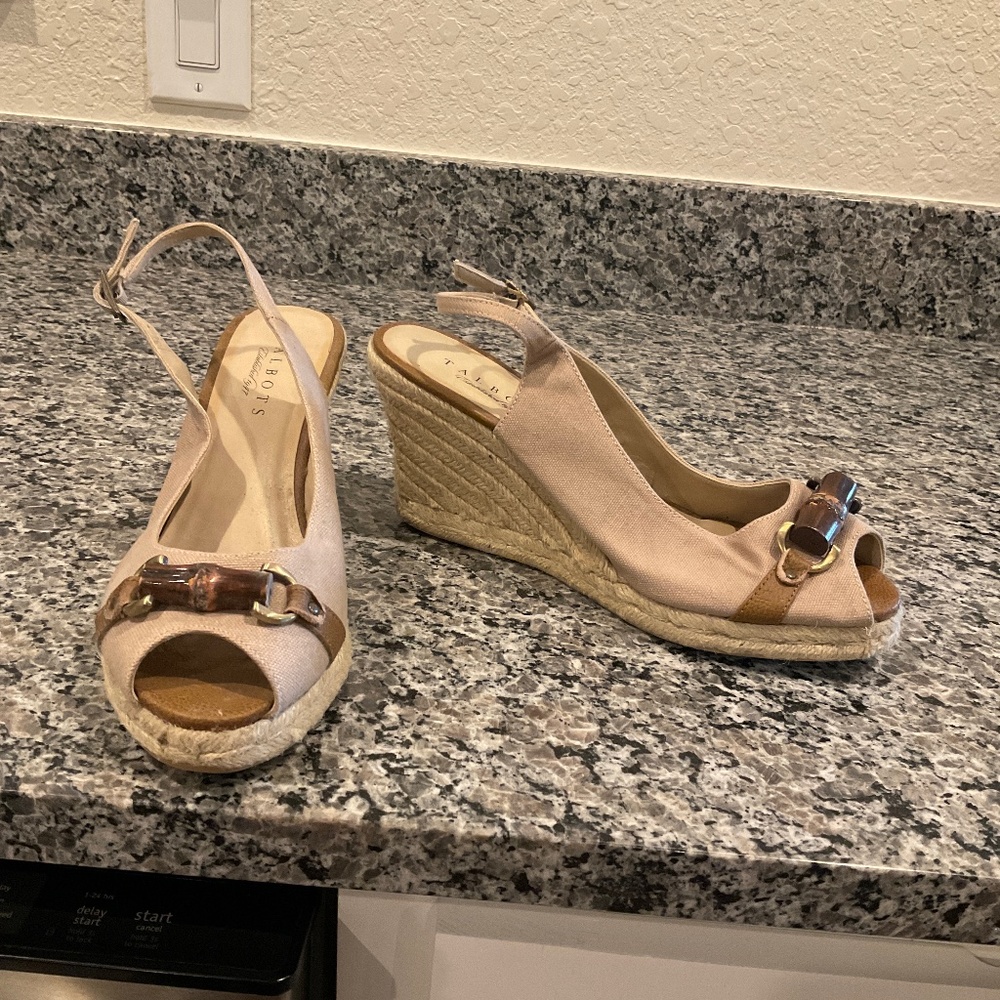 Talbots Wedge Platforms